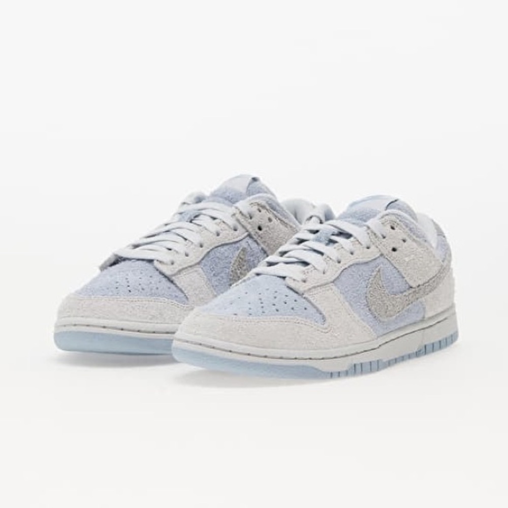 Photon dust dunks low